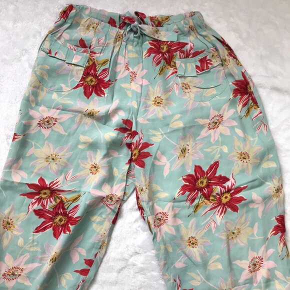 Vintage Romeo Romeo Floral Print Straight Leg Cropped Pants Small 100% Rayon USA - Picture 9 of 9